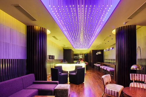 Artistic luxuries in Ritz Carlton Hotel